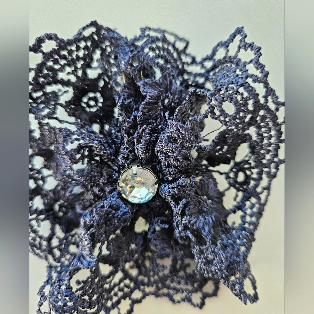 Navy Blue Crochet Crystal Center Flower Hair Clip | SZ 4